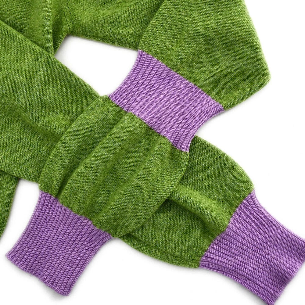Vintage 2007 Chanel 07A Green Purple Sweater FR-36 Embroidered CC Crest Cashmere - Picture 9 of 9